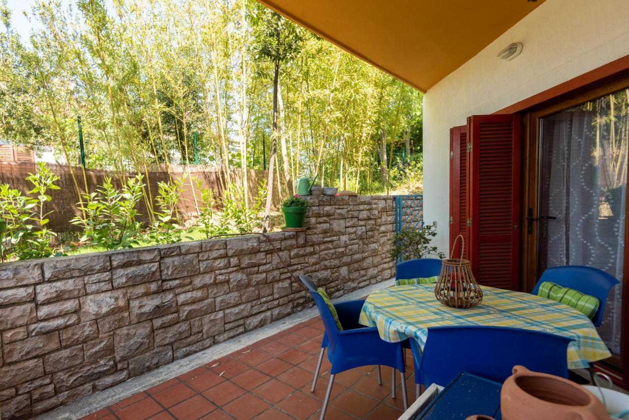 Apartment Anna Pula Exterior photo